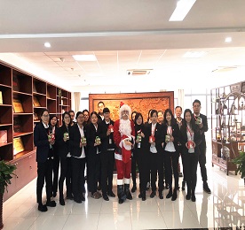 缤纷圣诞 “棋”乐无穷