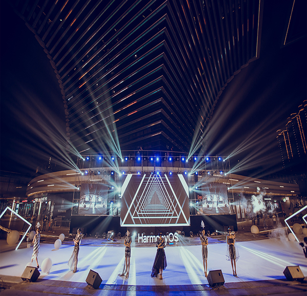 【4001老百汇网站,4001老百汇平台,4001老百汇官方网站集团】举办江苏首场HarmonyOS 2及华为全场景新品品鉴会